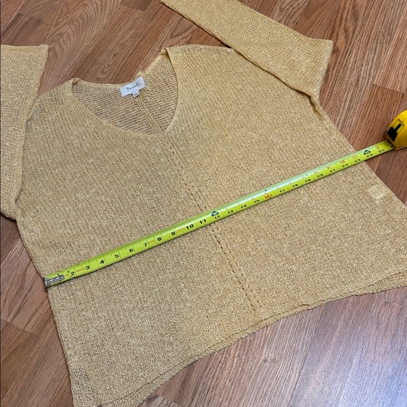 Becaal, elegant buttercup yellow long sleeve crochet cardigan blouse. Size L. - Picture 11 of 17